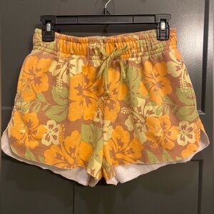 Wild Fable Floral Print Mid Rise Shorts - Size M